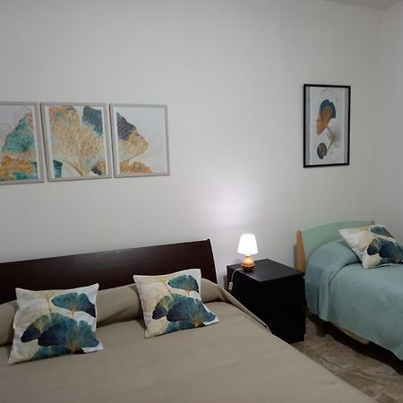 Fausto&Deby Apartment Oriago Bilik gambar